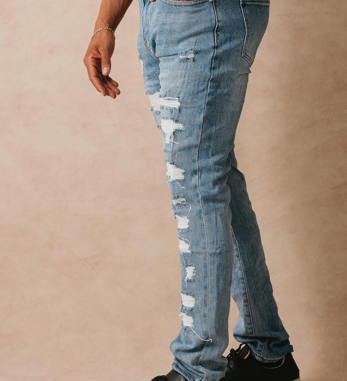 CM JEANS